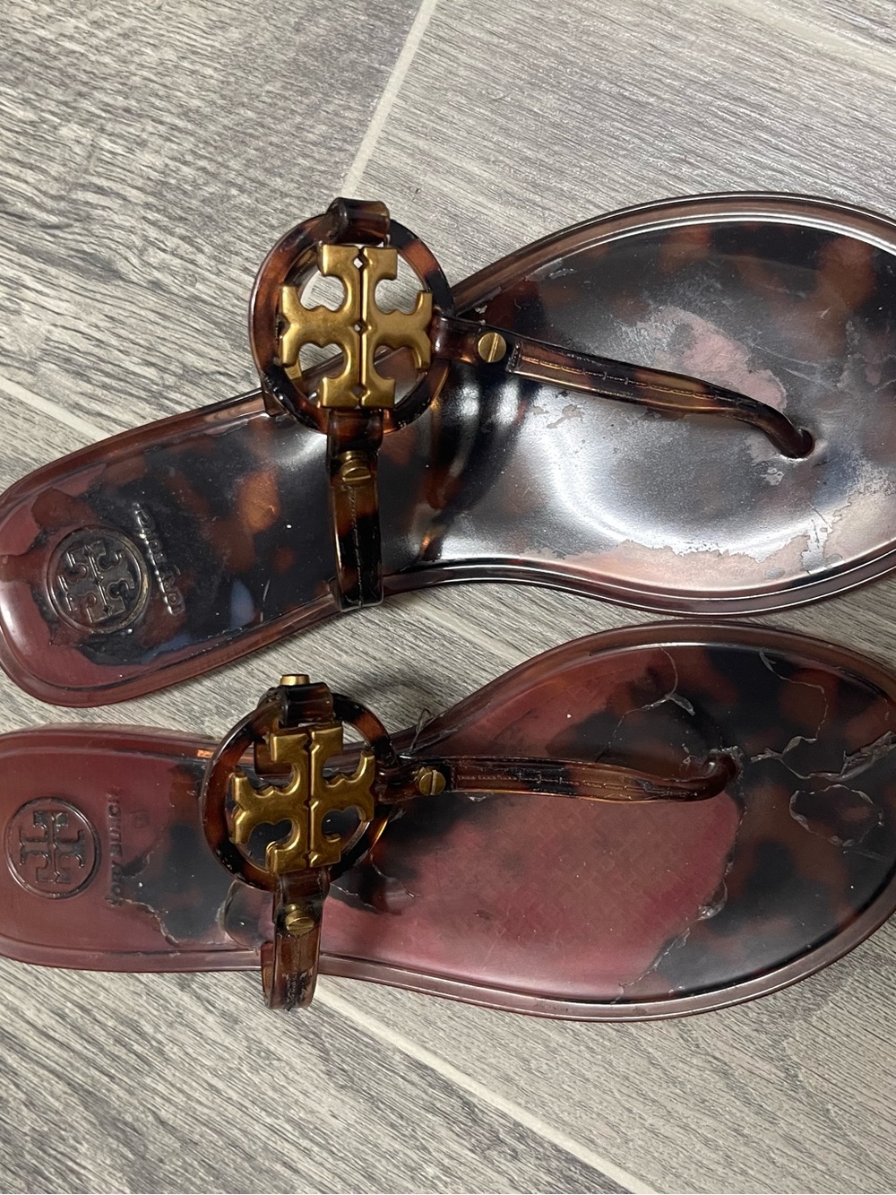 Tory Burch Tortoiseshell Jelly Thong Sandals with Gold Logo